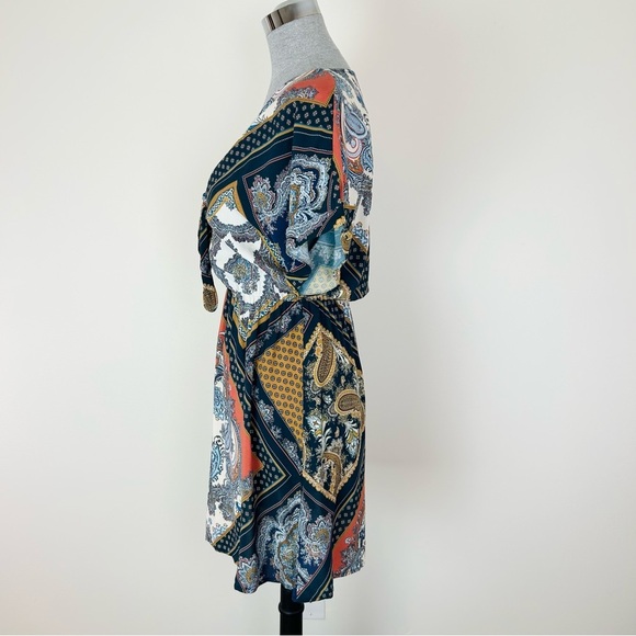 H&M Tie Front Paisley Scarf Patterned Dress‎ - Picture 4 of 6